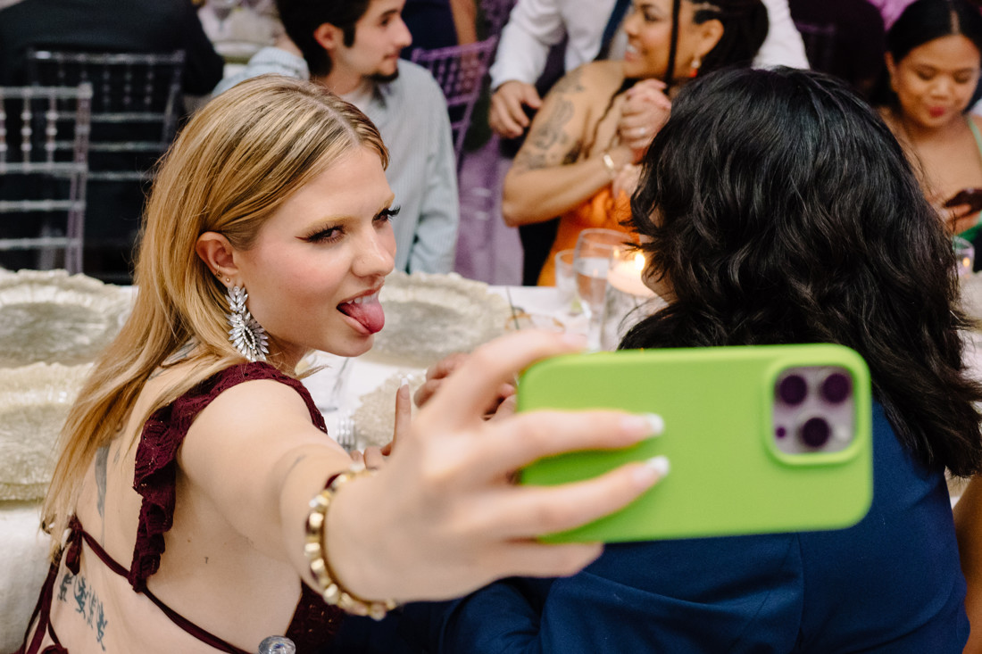 Waters edge wedding photo houston photographer wedding photography outdoor lake ceremony