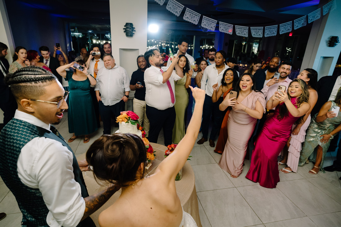 Waters edge wedding photo houston photographer wedding photography outdoor lake ceremony