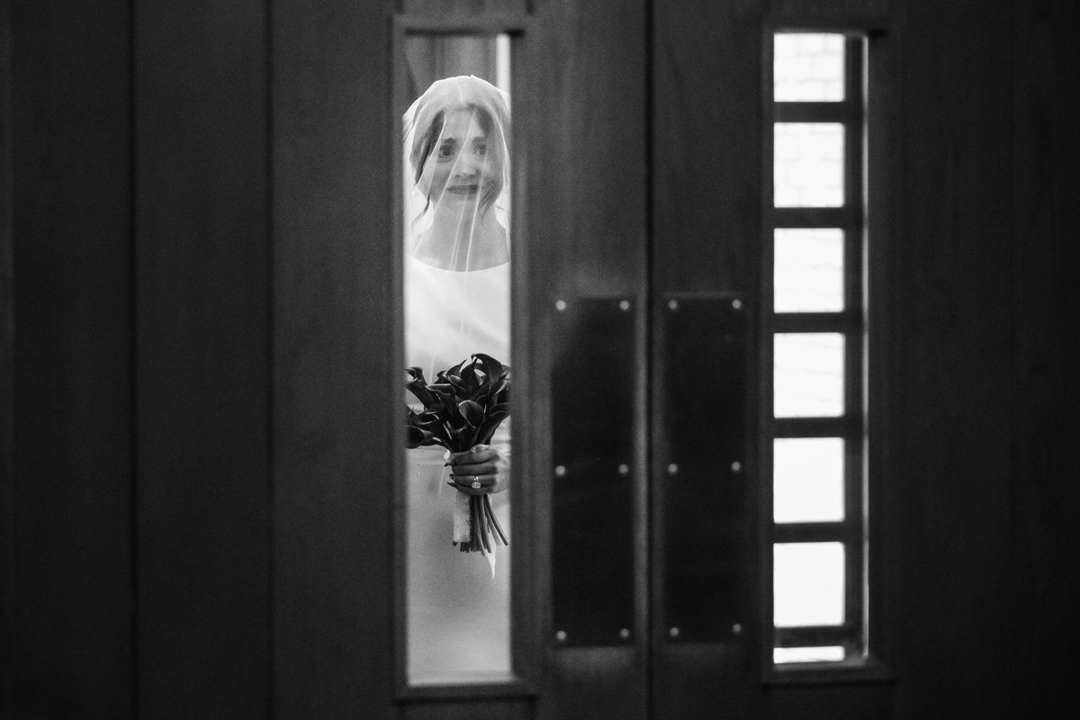 thompson hotel houston wedding grace prebyterian church ceremony best houston wedding photographer knwedding