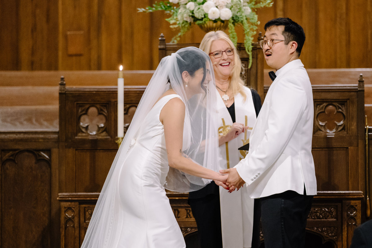 thompson hotel houston wedding grace prebyterian church ceremony best houston wedding photographer knwedding