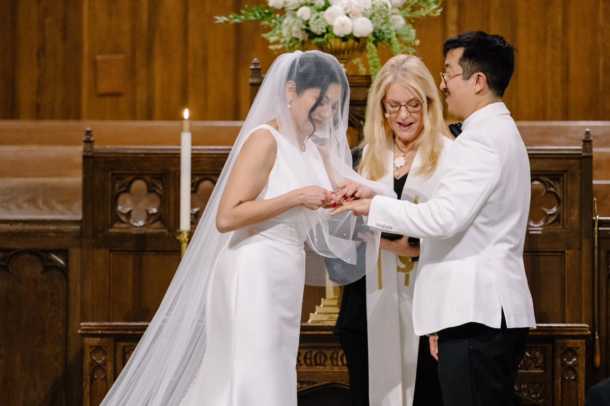 thompson hotel houston wedding grace prebyterian church ceremony best houston wedding photographer knwedding
