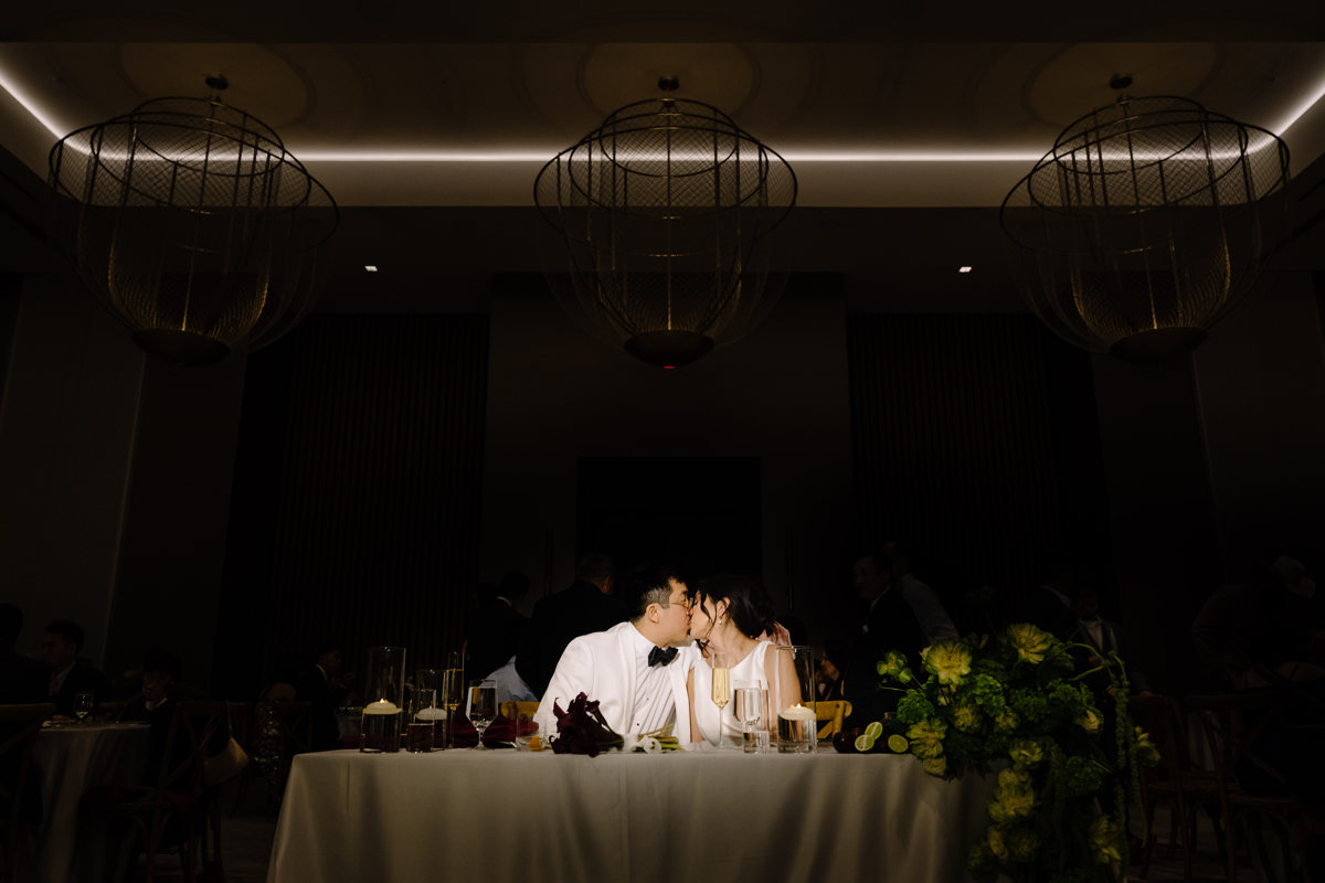 thompson hotel houston wedding grace prebyterian church ceremony best houston wedding photographer knwedding