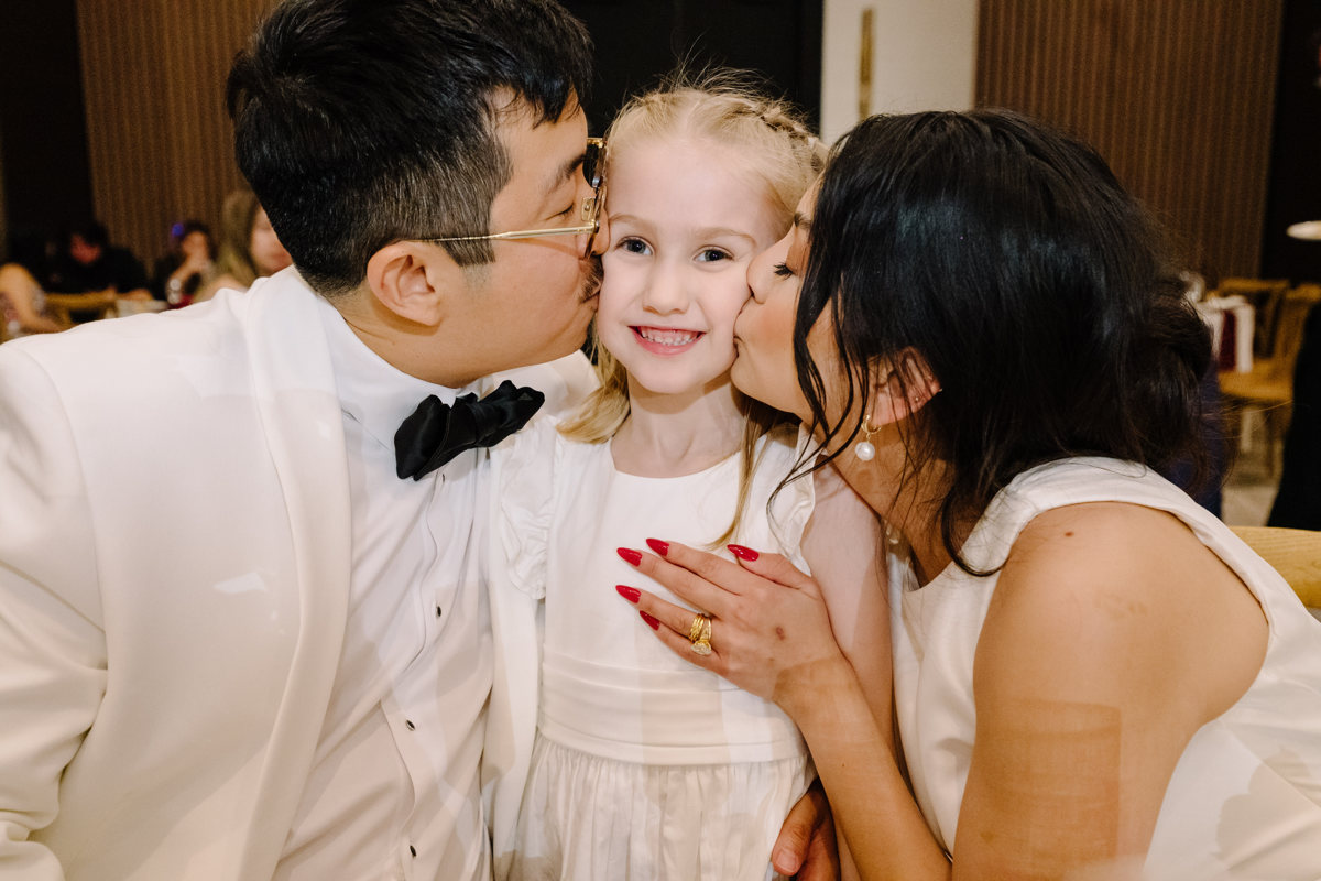 thompson hotel houston wedding grace prebyterian church ceremony best houston wedding photographer knwedding