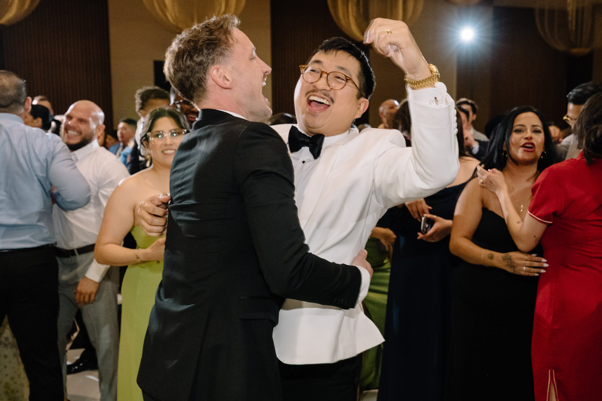 thompson hotel houston wedding grace prebyterian church ceremony best houston wedding photographer knwedding