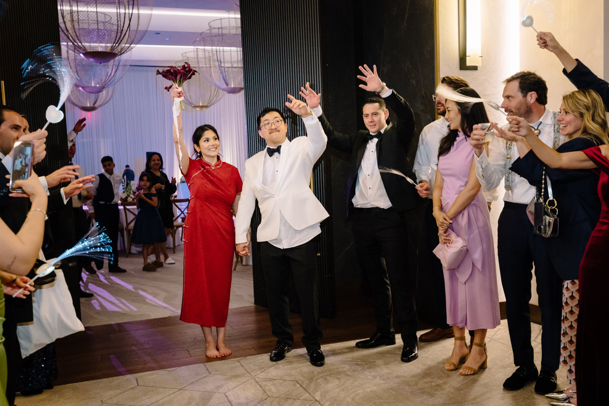 thompson hotel houston wedding grace prebyterian church ceremony best houston wedding photographer knwedding