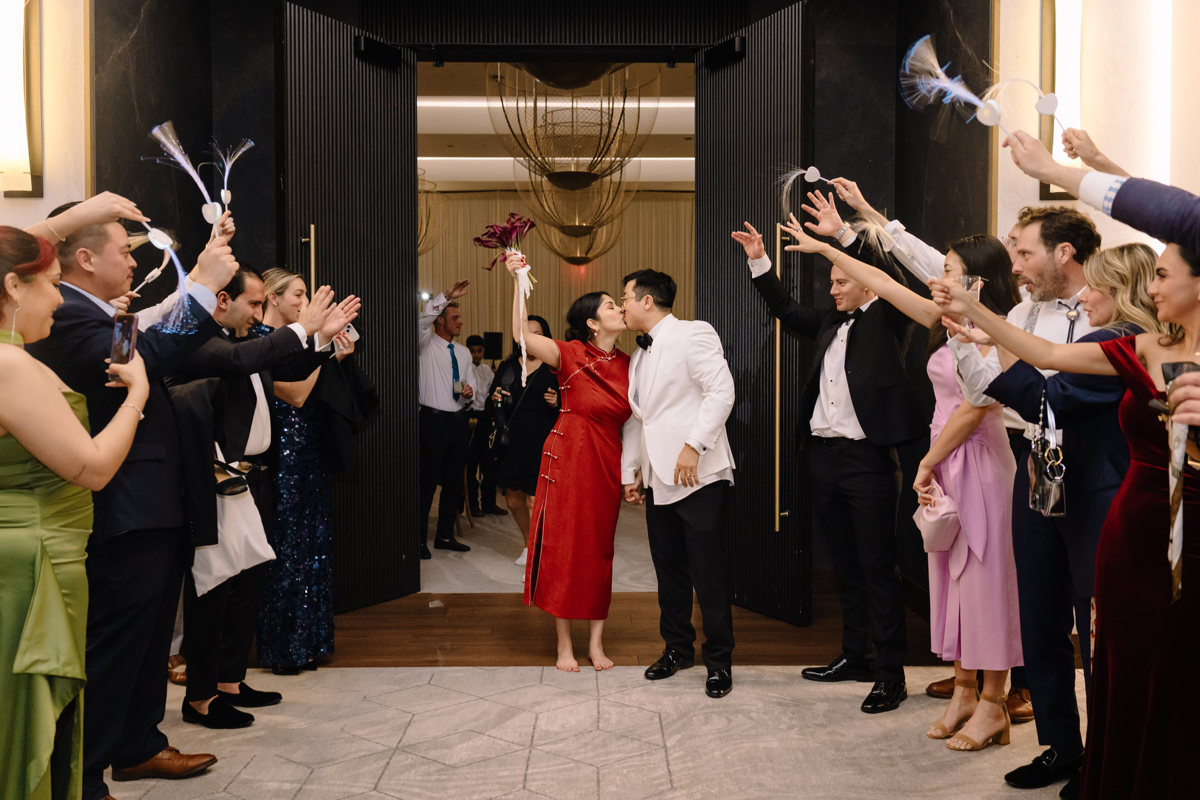 thompson hotel houston wedding grace prebyterian church ceremony best houston wedding photographer knwedding