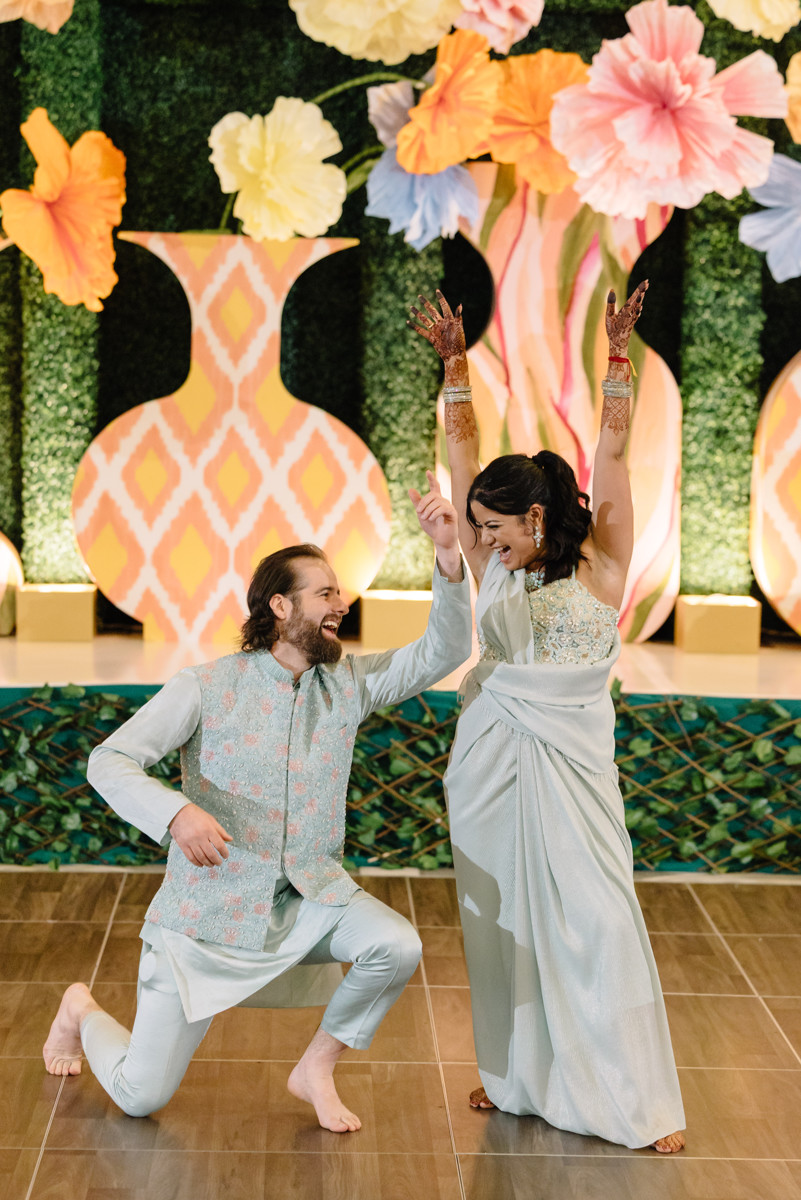 Houston documentary wedding indian american at omni hotel riverway riveroaks photo