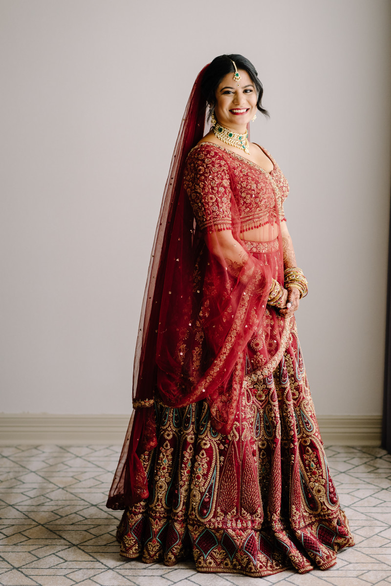 Houston documentary wedding indian american at omni hotel riverway riveroaks photo