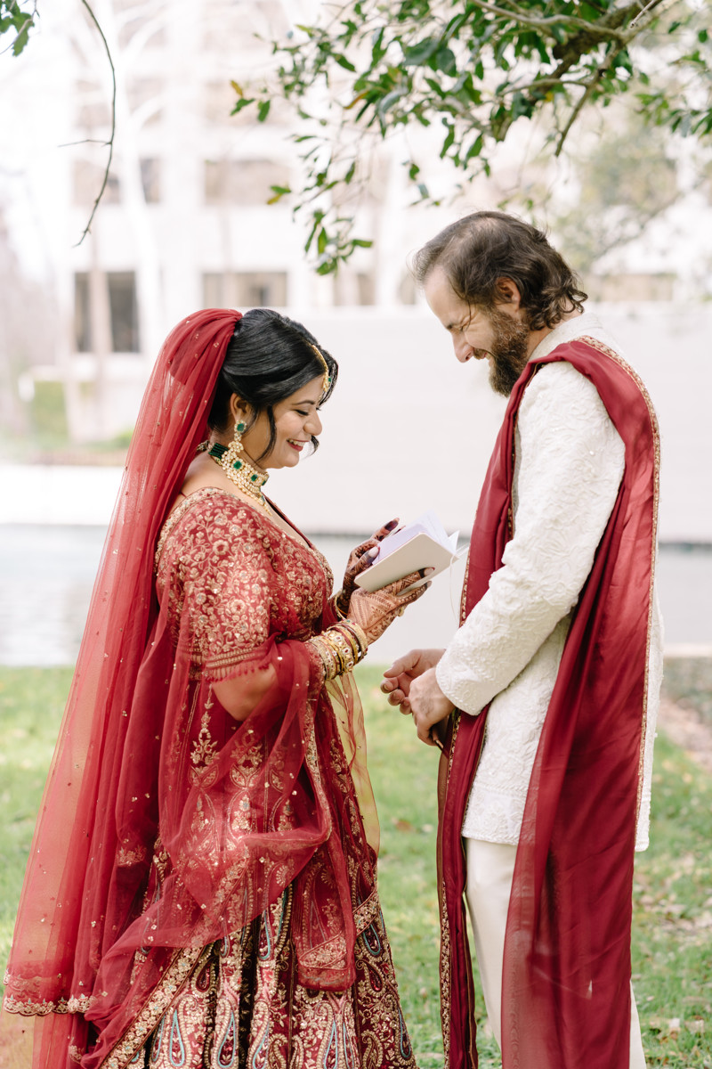 Houston documentary wedding indian american at omni hotel riverway riveroaks photo