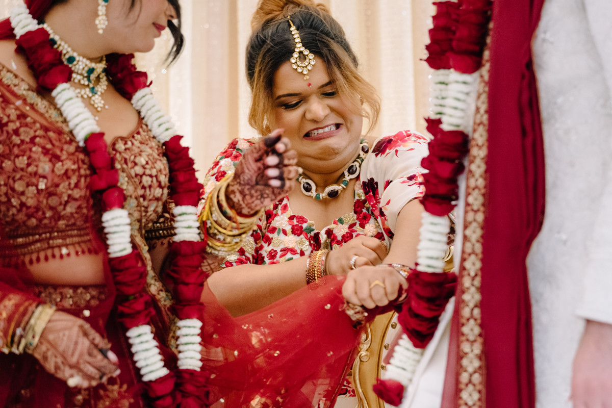 Houston documentary wedding indian american at omni hotel riverway riveroaks photo