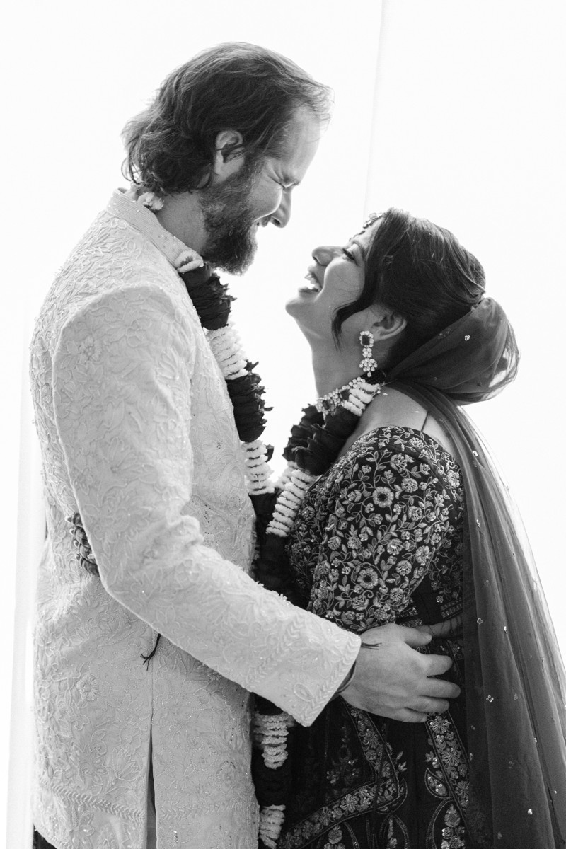 Houston documentary wedding indian american at omni hotel riverway riveroaks photo