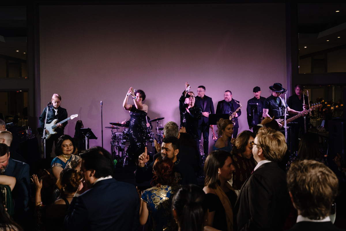 Houston documentary wedding indian american at omni hotel riverway riveroaks photo
