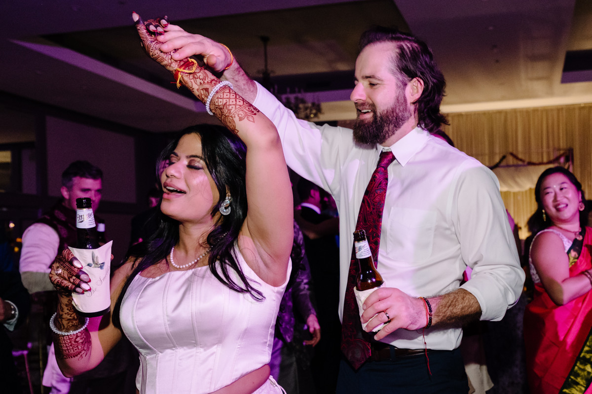 Houston documentary wedding indian american at omni hotel riverway riveroaks photo