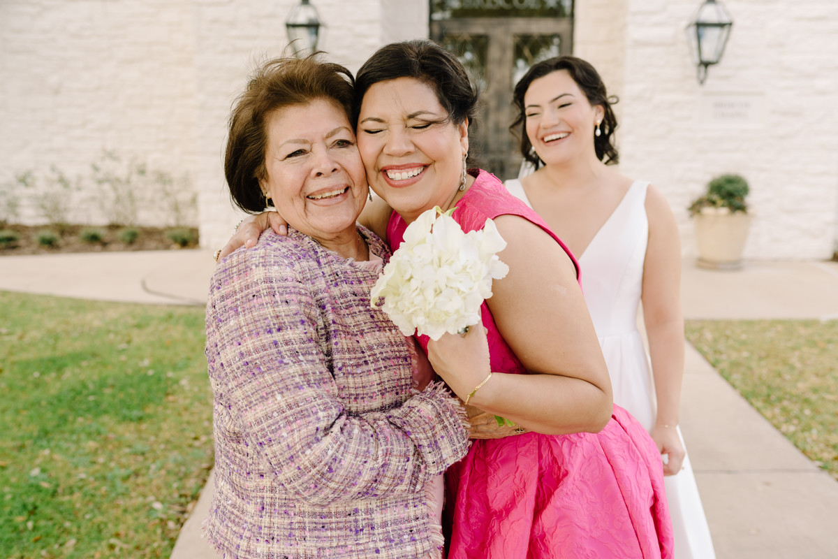 briscoe manor wedding photo st laurence catholic church ceremony houston documentary wedding photographer