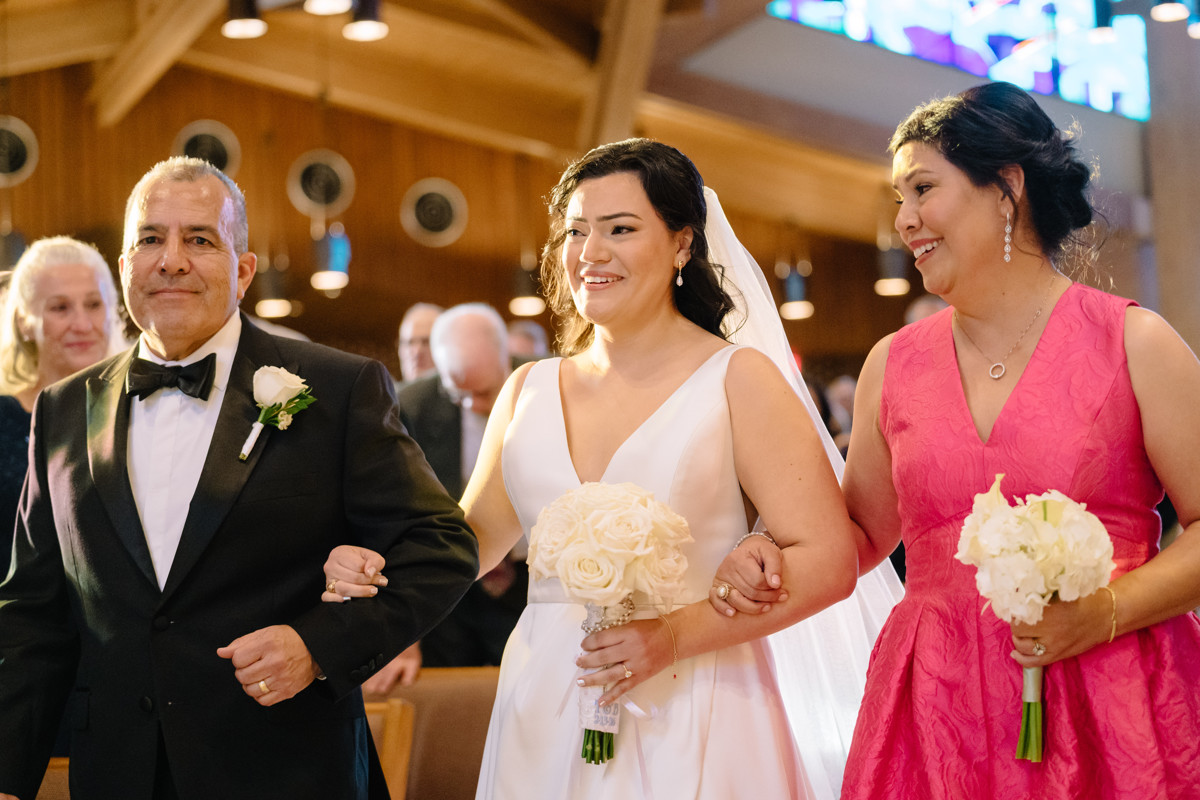 briscoe manor wedding photo st laurence catholic church ceremony houston documentary wedding photographer