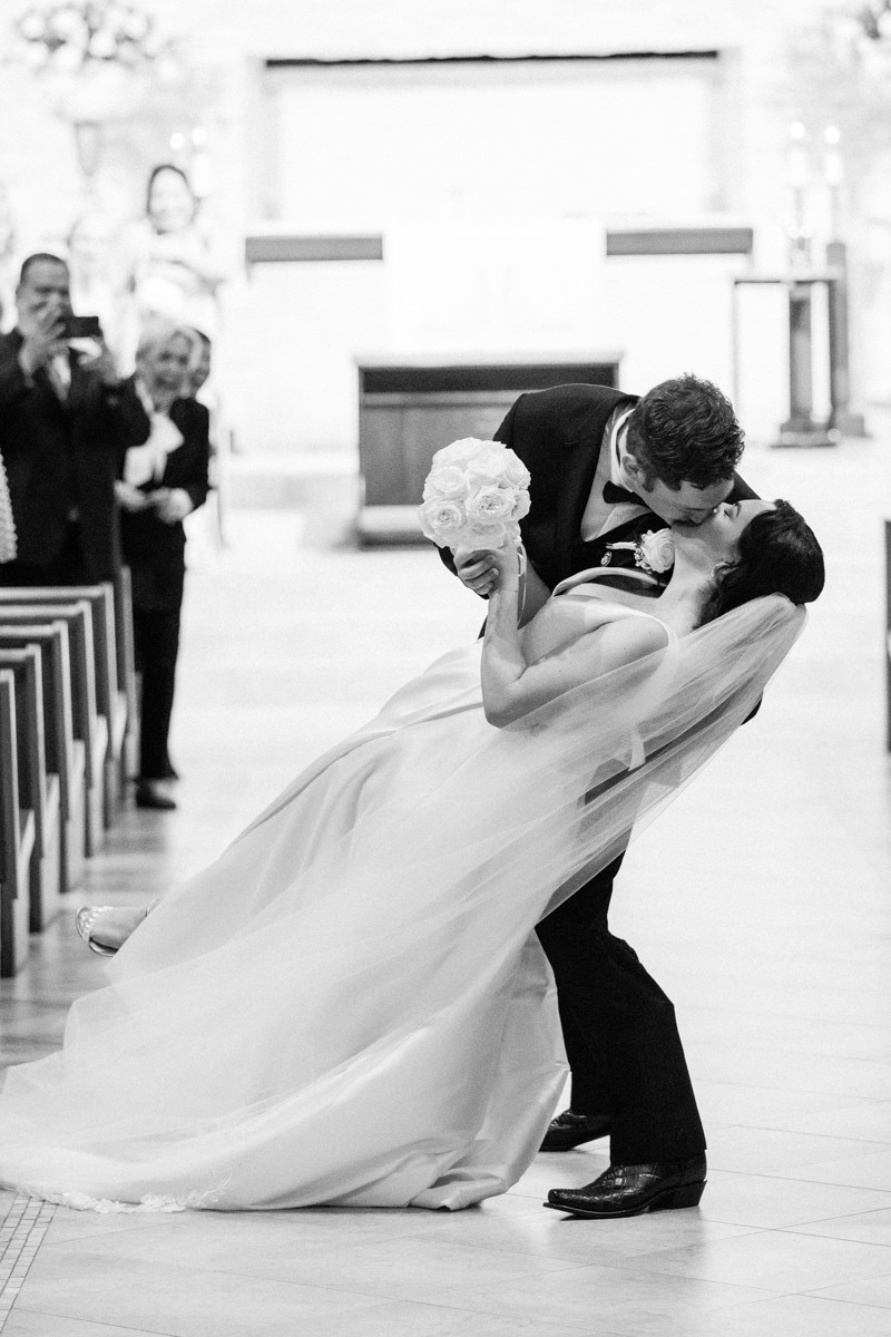briscoe manor wedding photo st laurence catholic church ceremony houston documentary wedding photographer