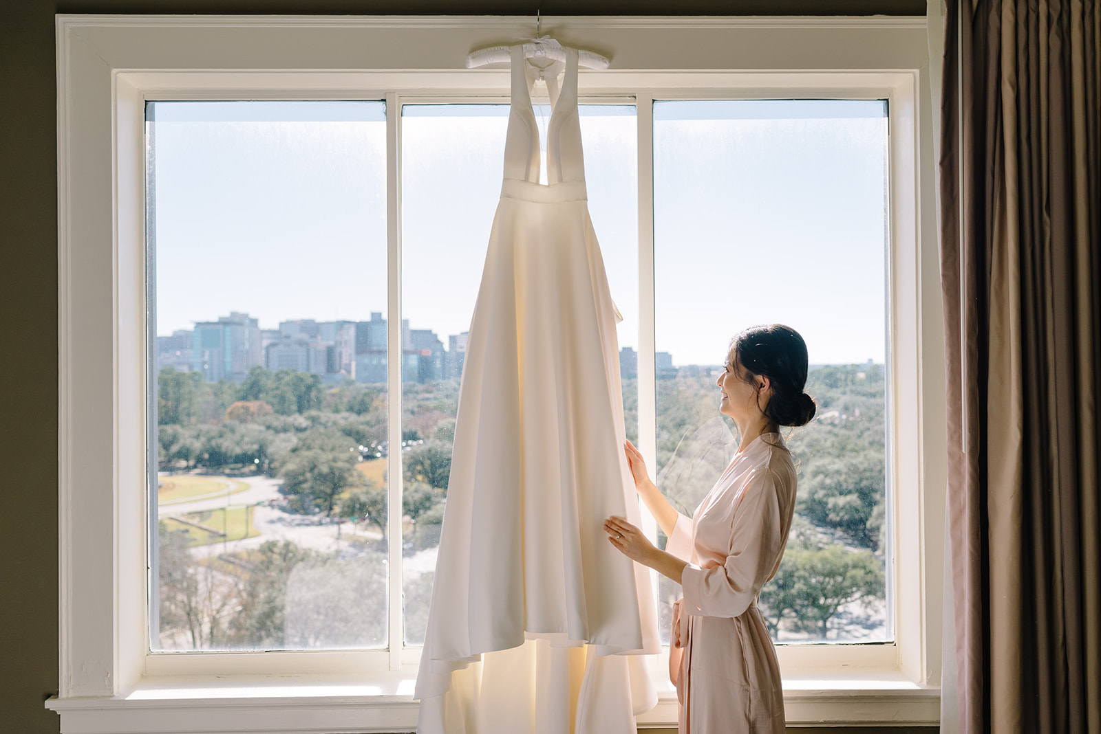 Wedding photo hotel zaza museum district ballroom reception new year eve party best houston wedding photographer