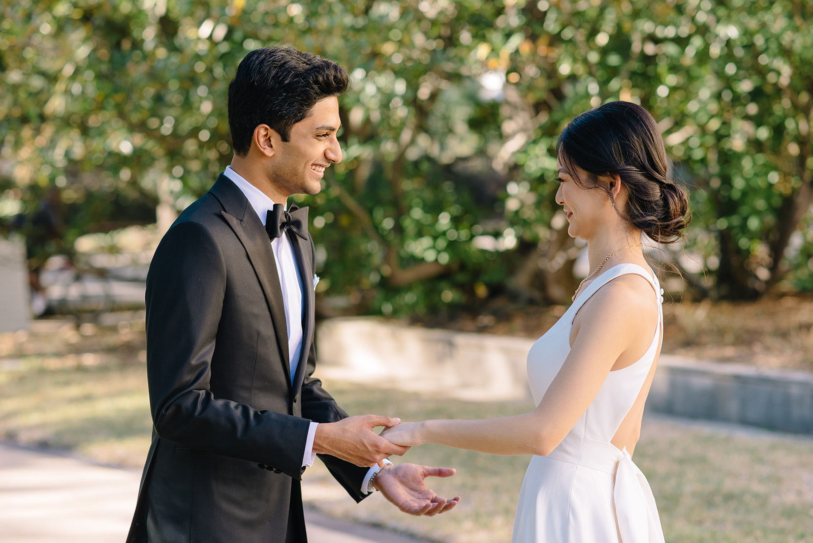 Wedding photo hotel zaza museum district ballroom reception new year eve party best houston wedding photographer