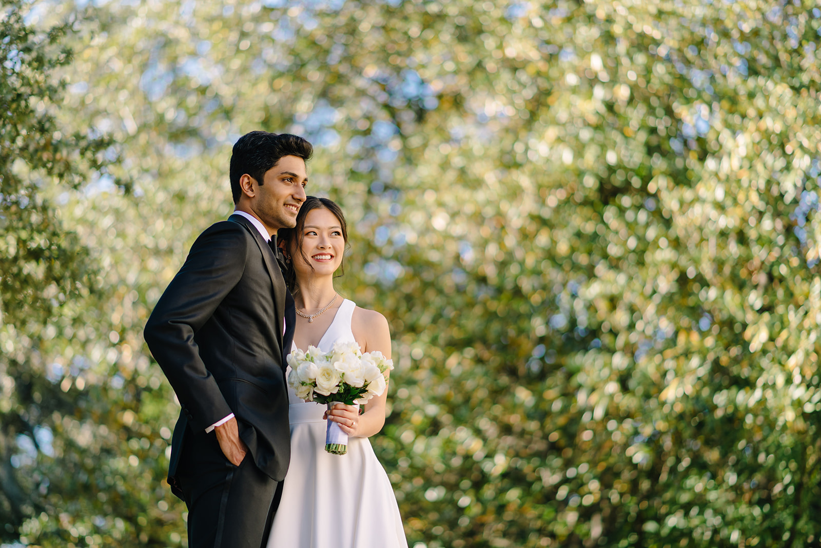 Wedding photo hotel zaza museum district ballroom reception new year eve party best houston wedding photographer