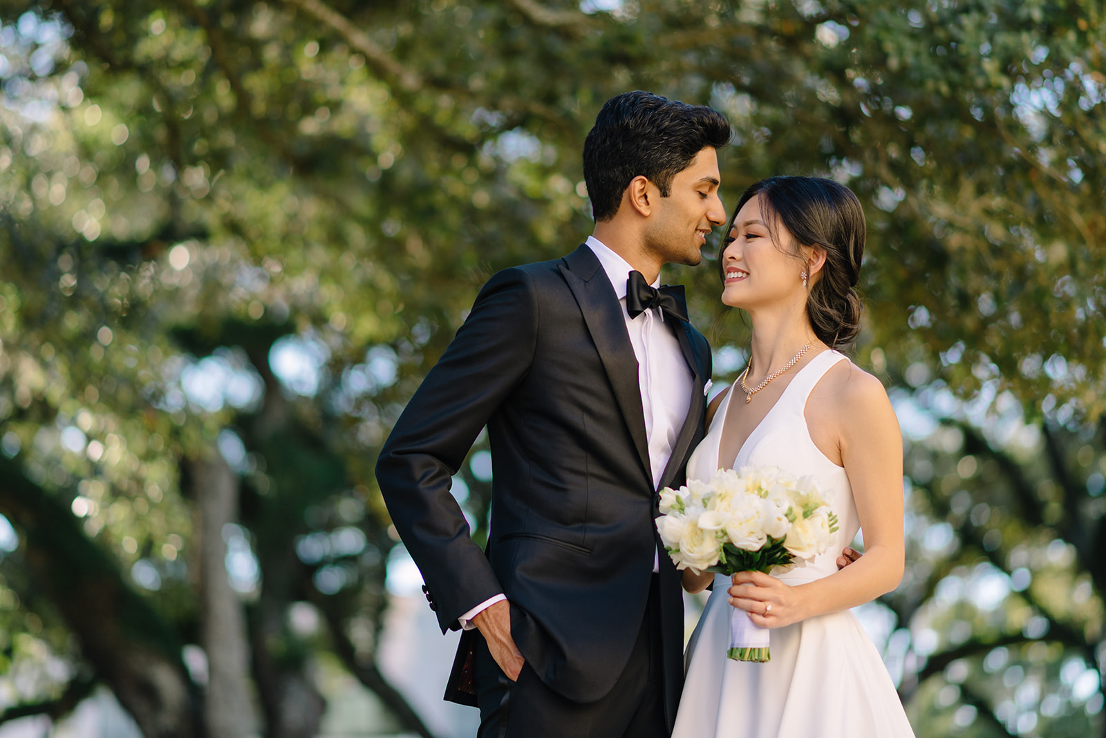 Wedding photo hotel zaza museum district ballroom reception new year eve party best houston wedding photographer