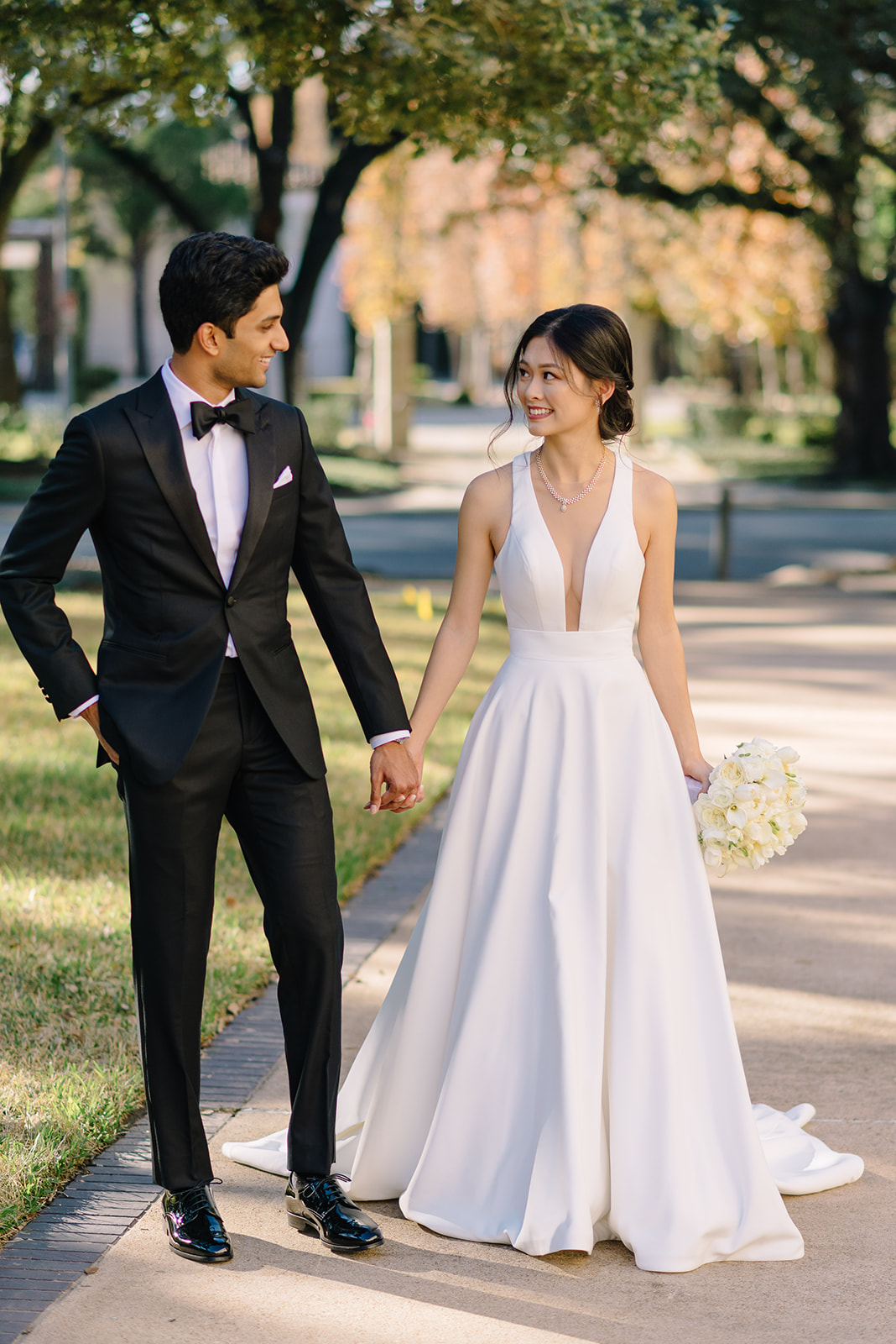Wedding photo hotel zaza museum district ballroom reception new year eve party best houston wedding photographer