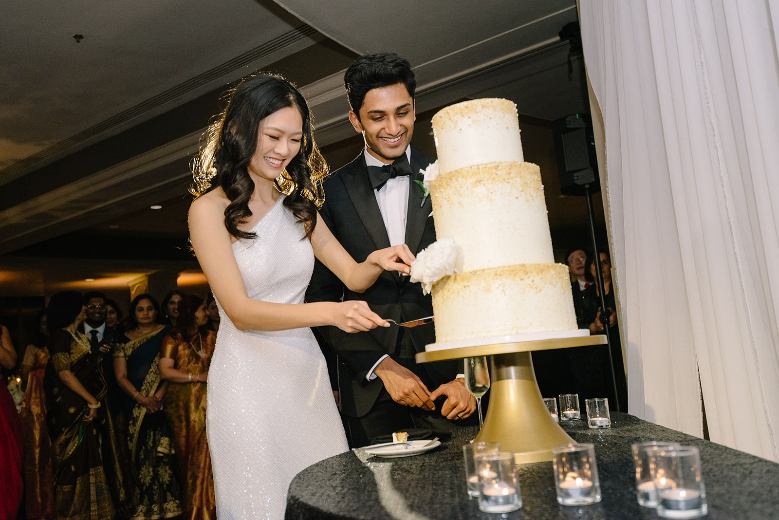 Wedding photo hotel zaza museum district ballroom reception new year eve party best houston wedding photographer