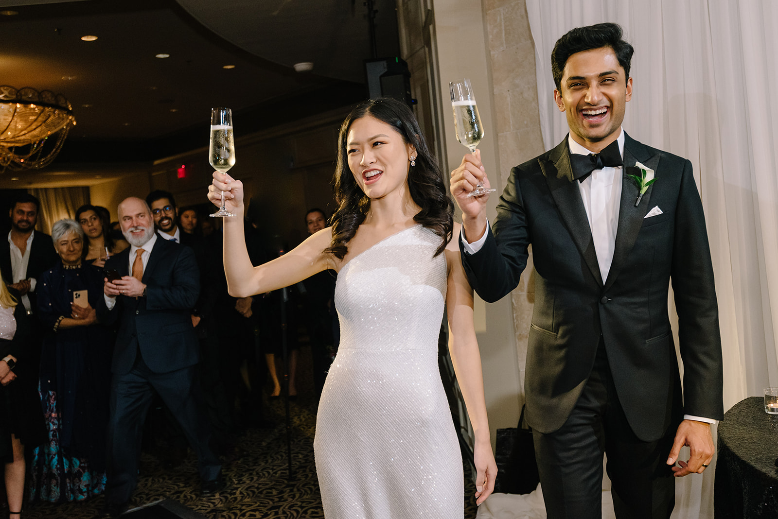 Wedding photo hotel zaza museum district ballroom reception new year eve party best houston wedding photographer