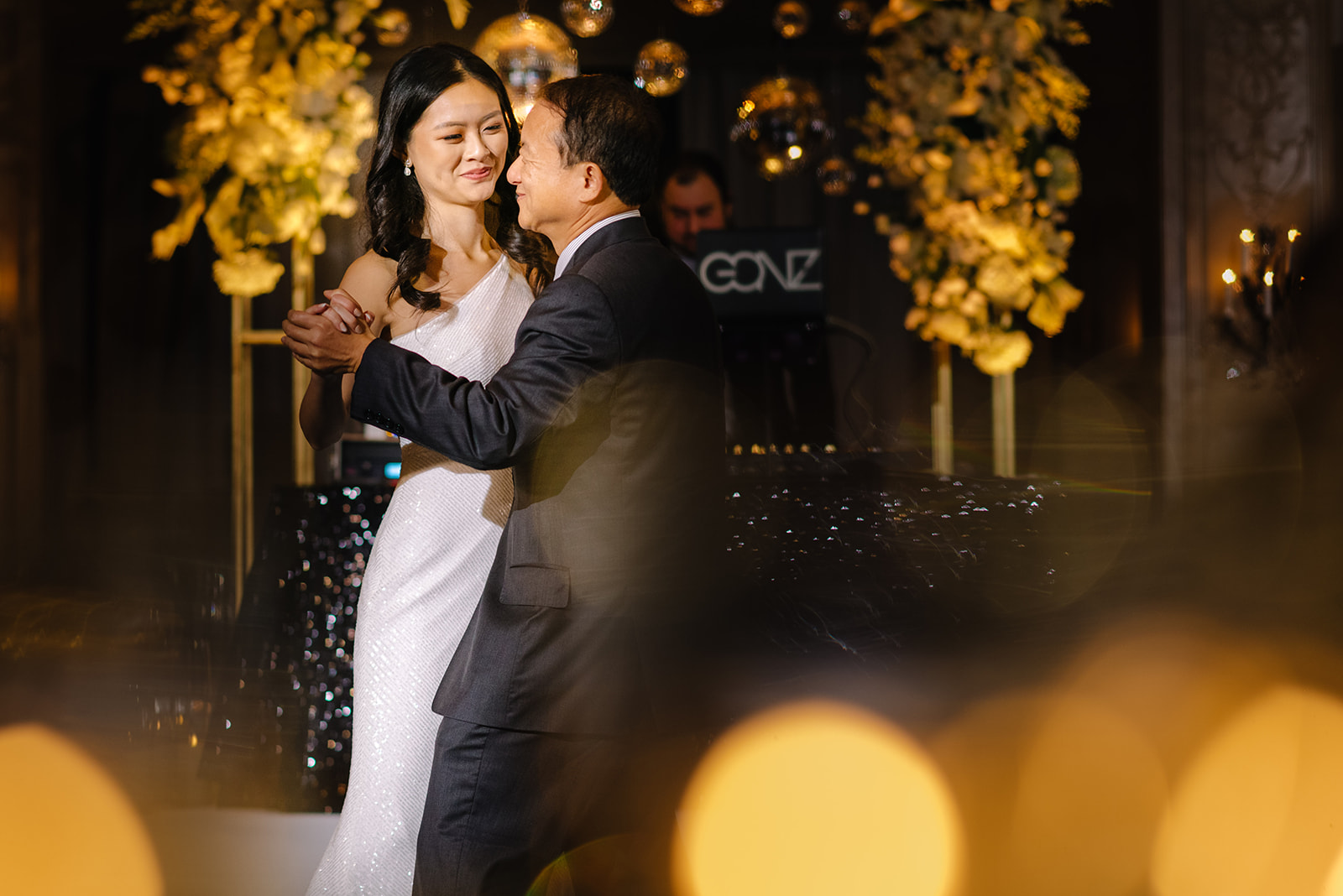 Wedding photo hotel zaza museum district ballroom reception new year eve party best houston wedding photographer