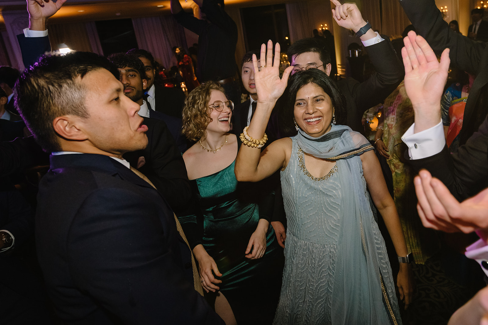 Wedding photo hotel zaza museum district ballroom reception new year eve party best houston wedding photographer