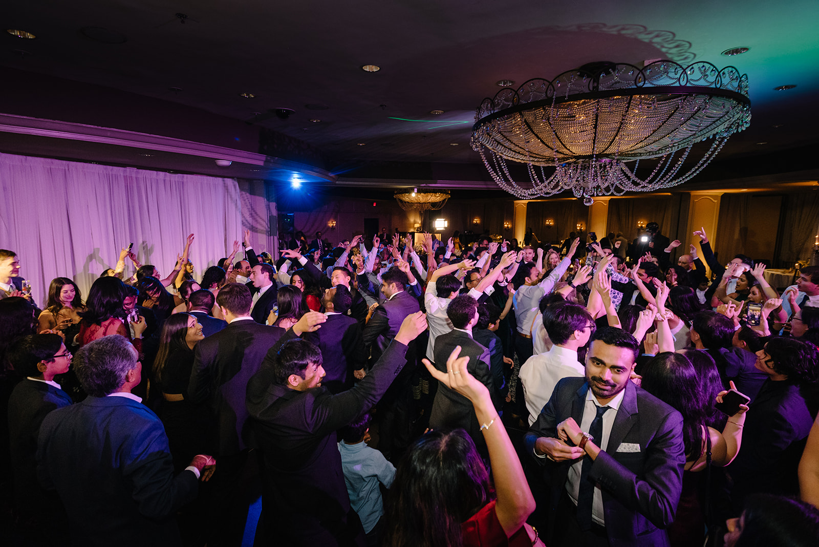 Wedding photo hotel zaza museum district ballroom reception new year eve party best houston wedding photographer