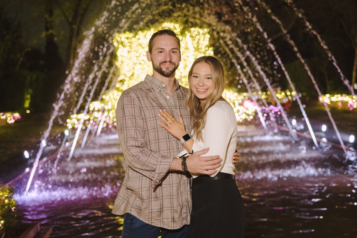 Bayou bend garden Christmas engagement proposal location best houston photographer