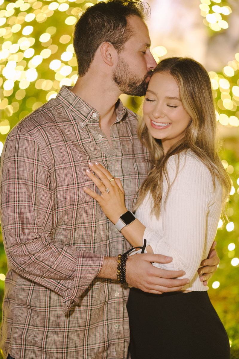 Bayou bend garden Christmas engagement proposal location best houston photographer