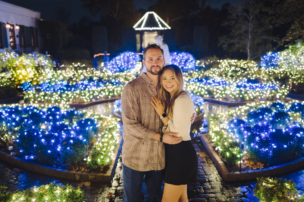 Bayou bend garden Christmas engagement proposal location best houston photographer
