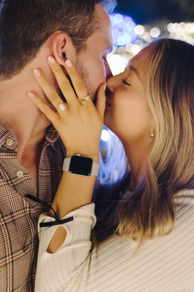 Bayou bend garden Christmas engagement proposal location best houston photographer
