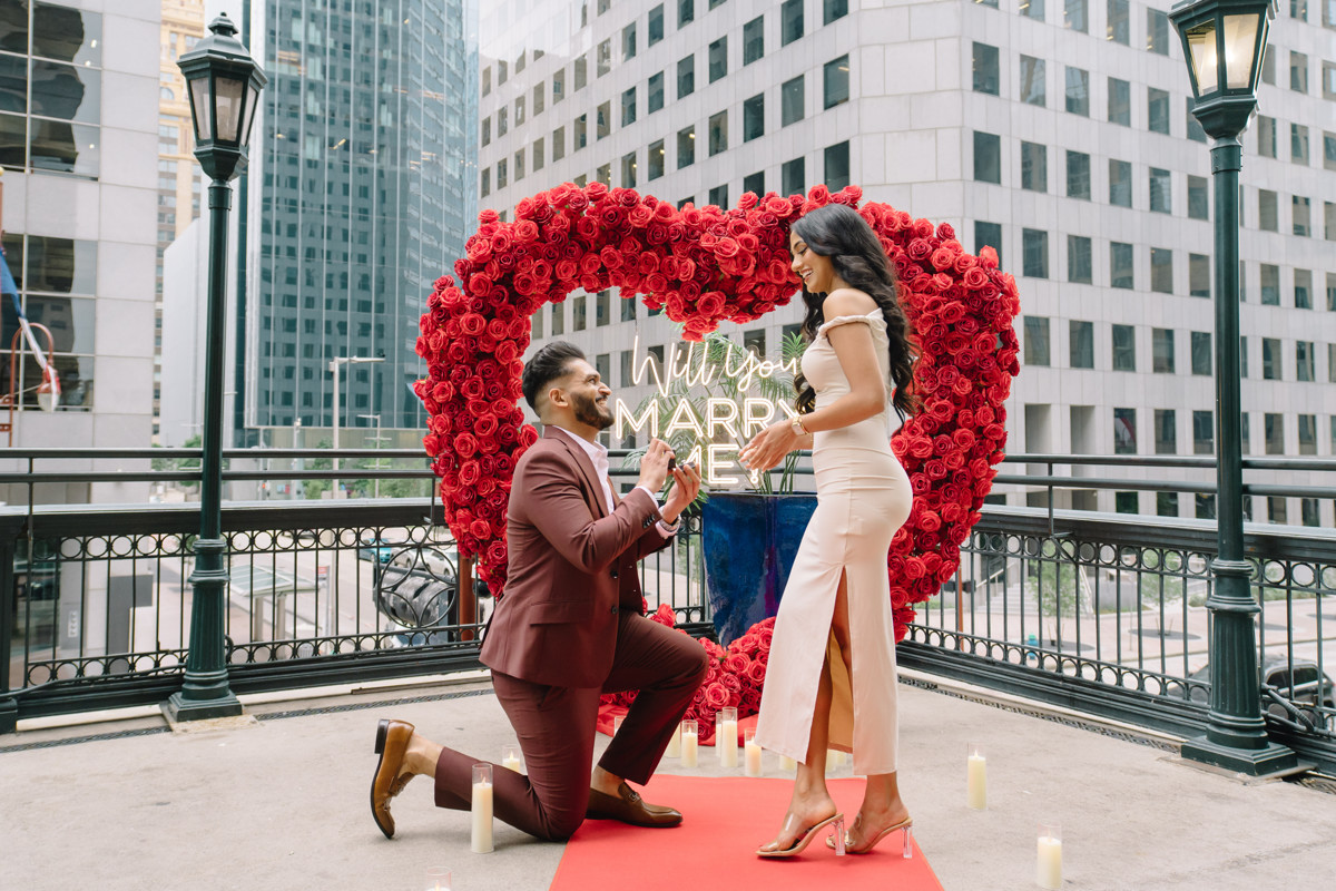 Downtown houston bar engagement proposal skyline best houston photographer
