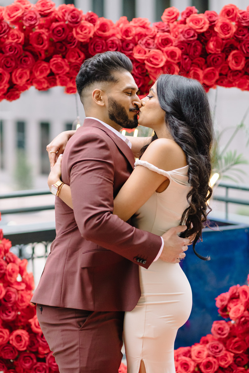 Downtown houston bar engagement proposal skyline best houston photographer