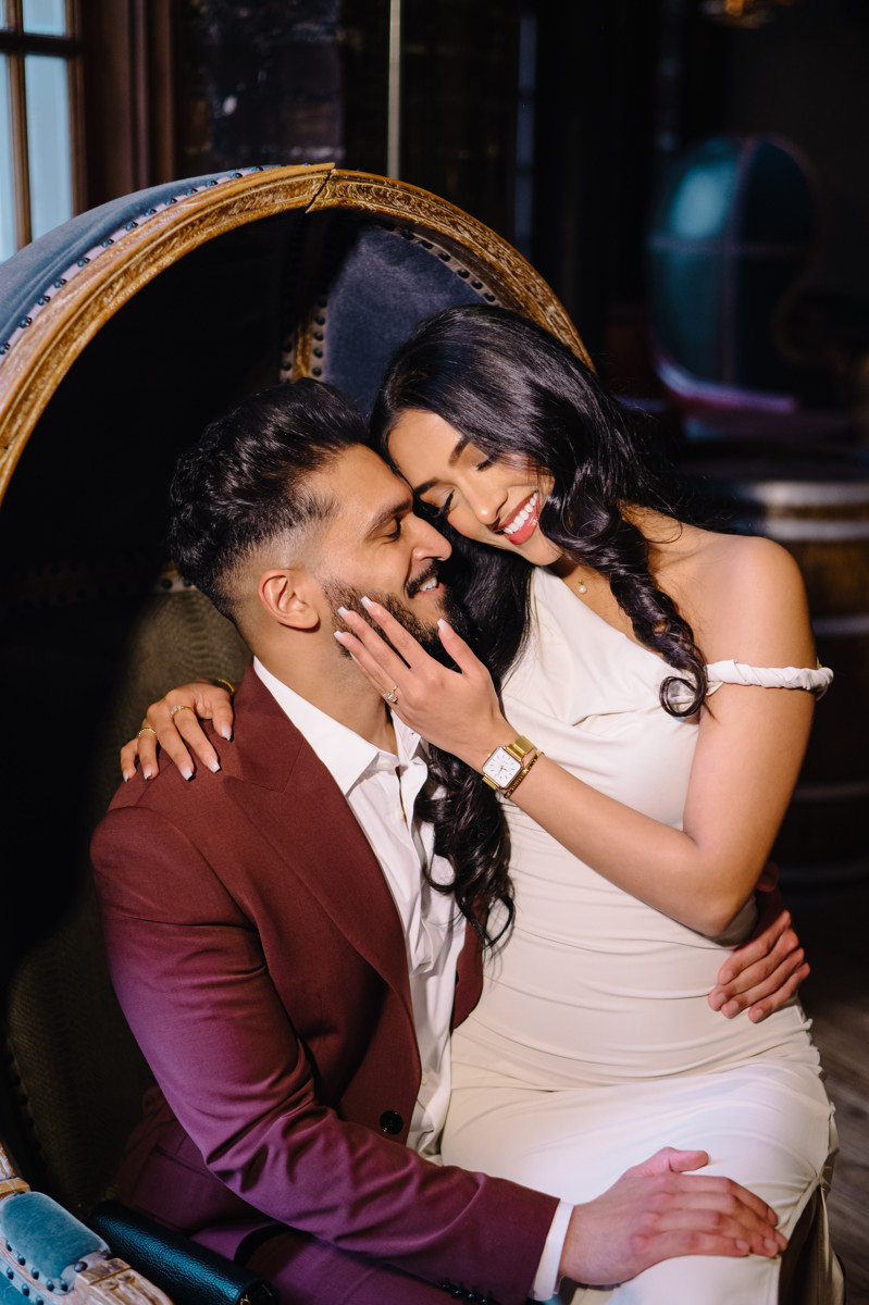 Downtown houston bar engagement proposal skyline best houston photographer
