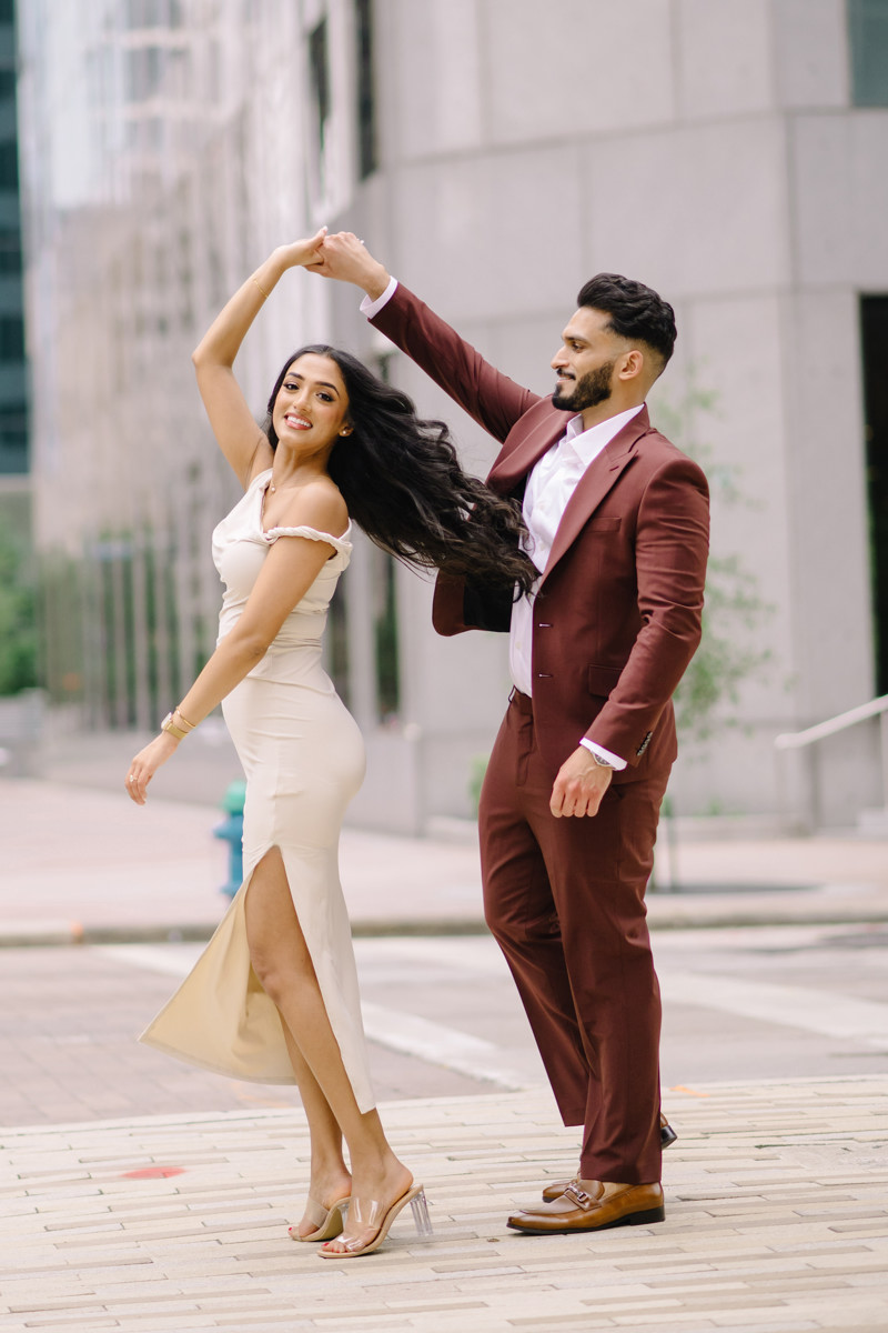 Downtown houston bar engagement proposal skyline best houston photographer