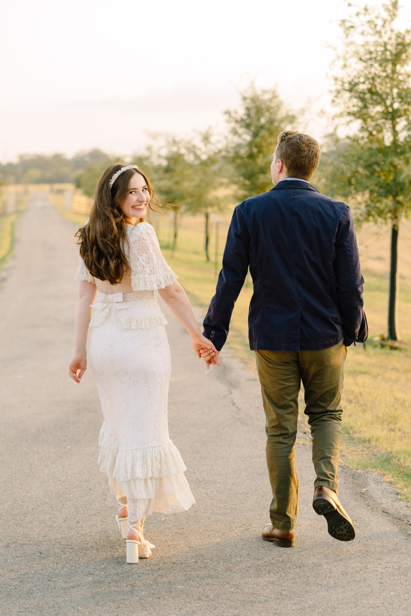 Micro wedding in Brenham texas true to color documentary houston wedding photographer