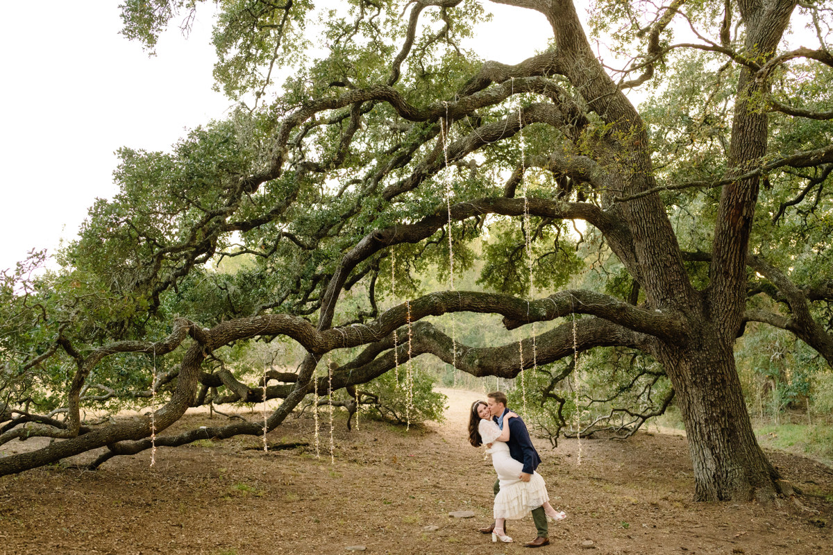 Micro wedding in Brenham texas true to color documentary houston wedding photographer