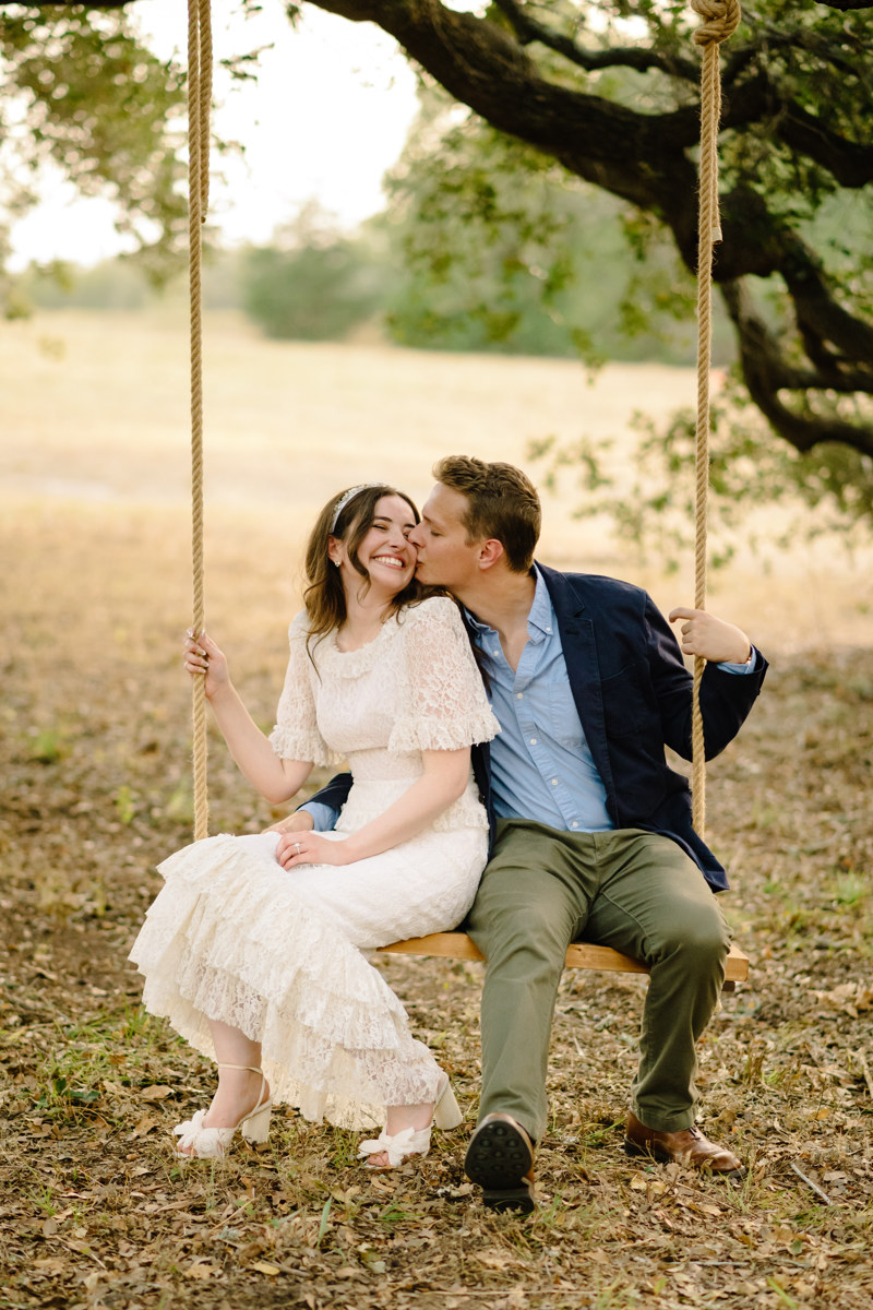 Micro wedding in Brenham texas true to color documentary houston wedding photographer