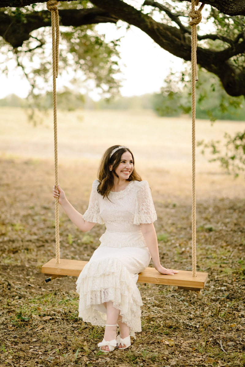 Micro wedding in Brenham texas true to color documentary houston wedding photographer