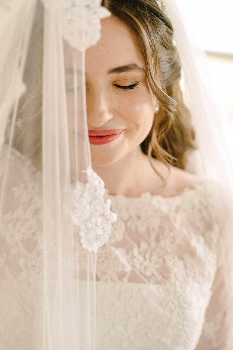 Micro wedding in Brenham texas true to color documentary houston wedding photographer