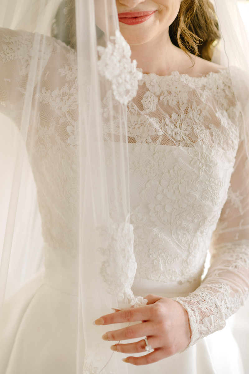 Micro wedding in Brenham texas true to color documentary houston wedding photographer