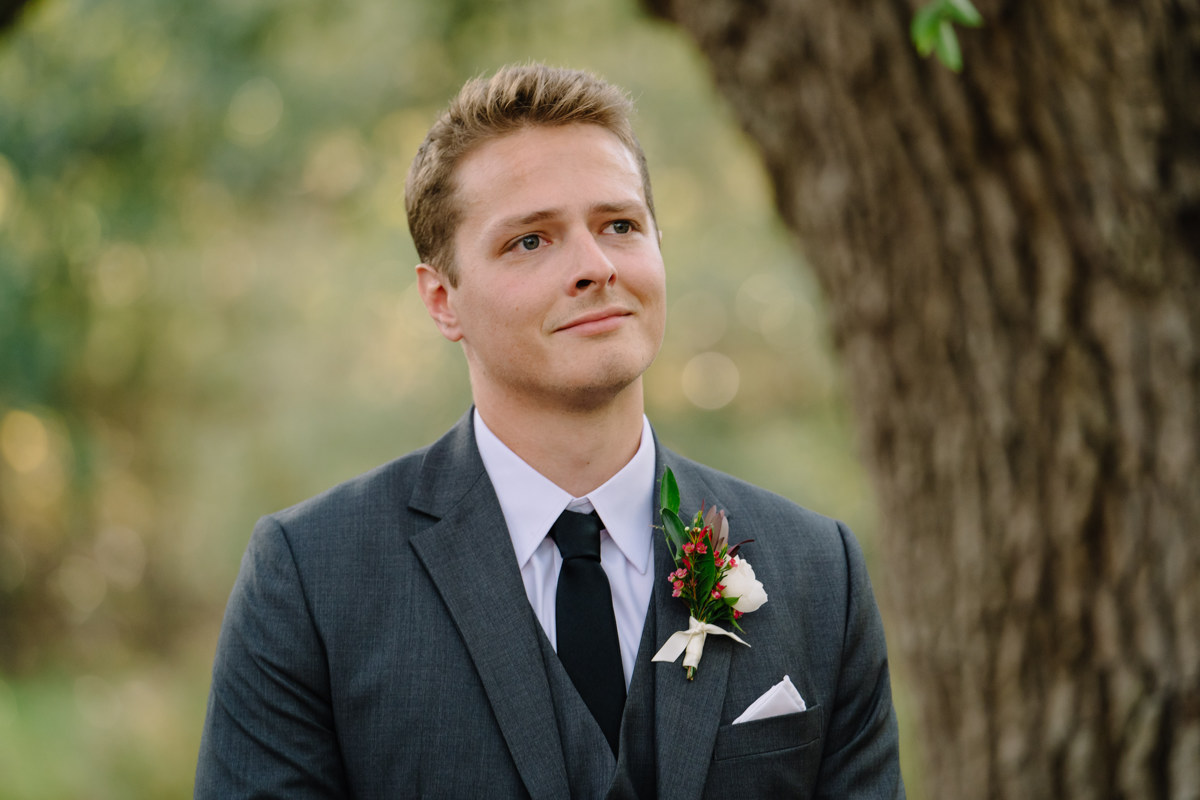 Micro wedding in Brenham texas true to color documentary houston wedding photographer