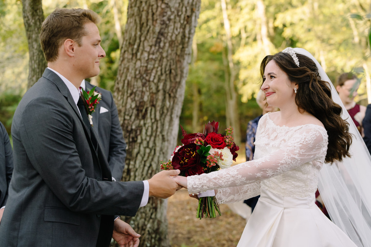 Micro wedding in Brenham texas true to color documentary houston wedding photographer