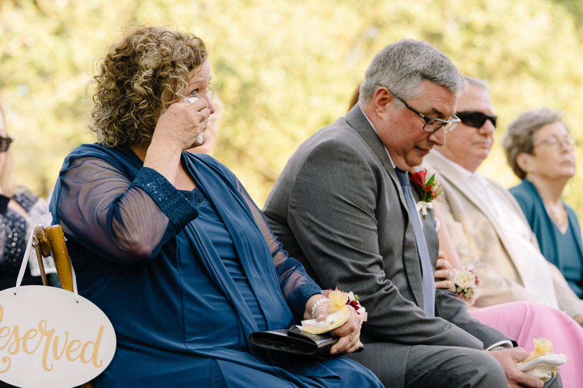 Micro wedding in Brenham texas true to color documentary houston wedding photographer