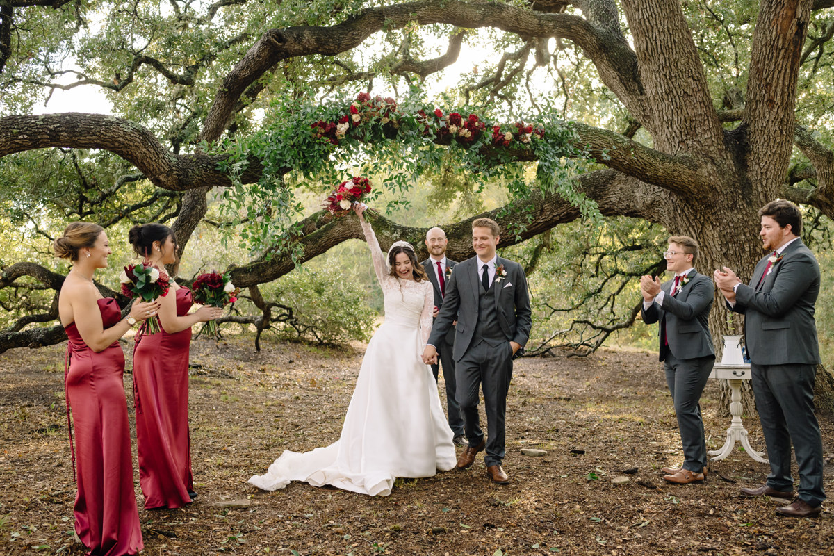 Micro wedding in Brenham texas true to color documentary houston wedding photographer