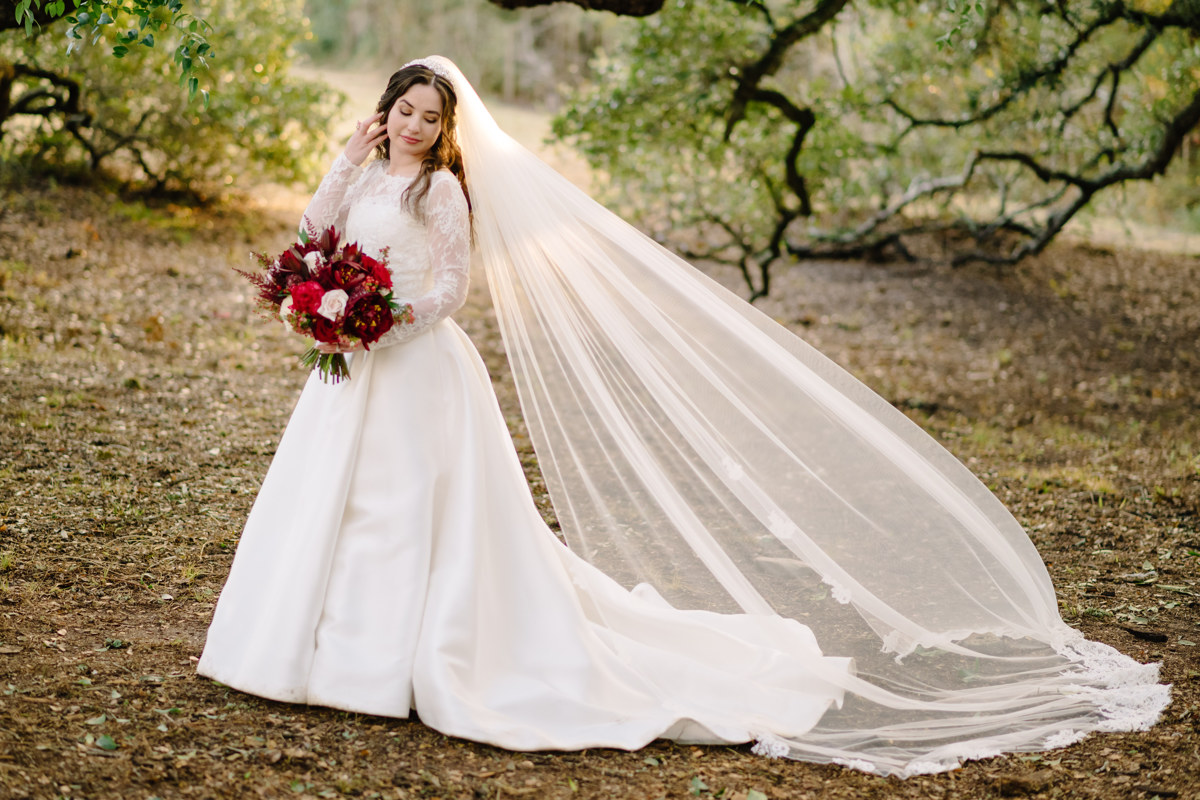 Micro wedding in Brenham texas true to color documentary houston wedding photographer