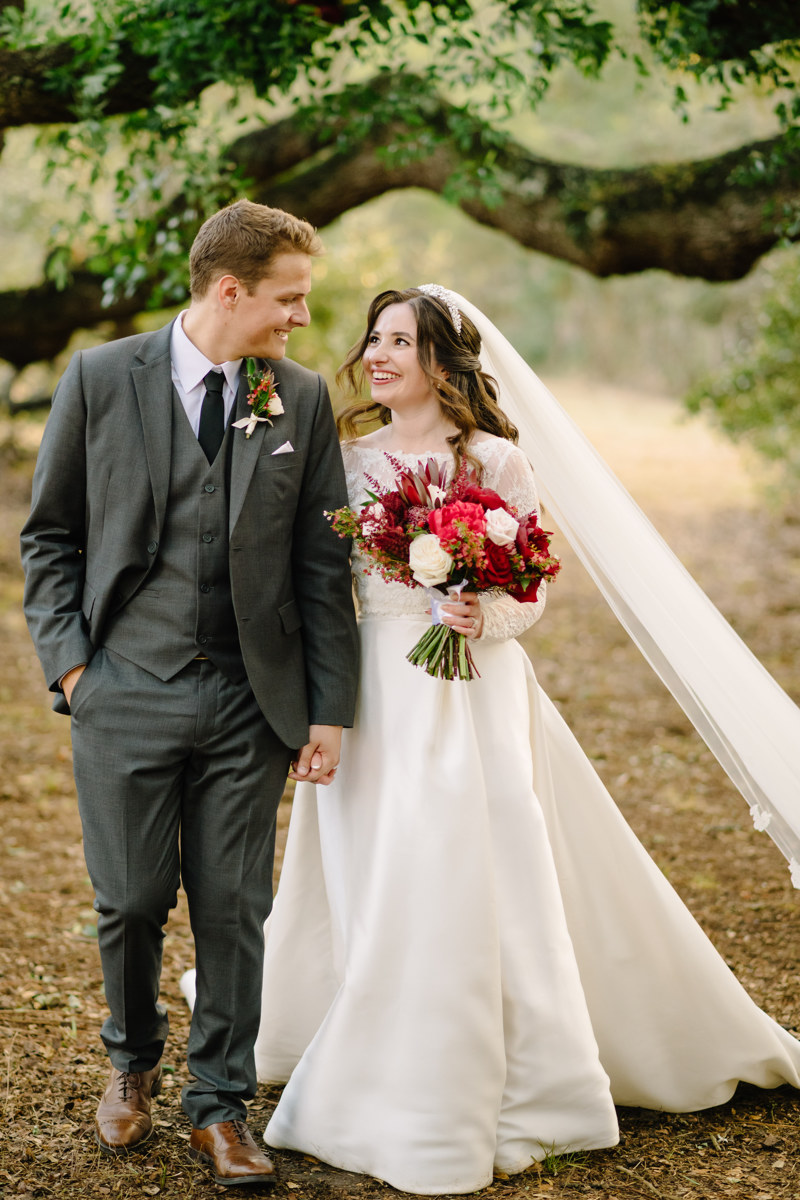 Micro wedding in Brenham texas true to color documentary houston wedding photographer